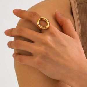 Anillo Dorado Clásico